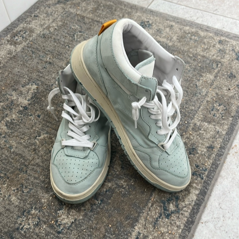 Oncept high tops. 10
